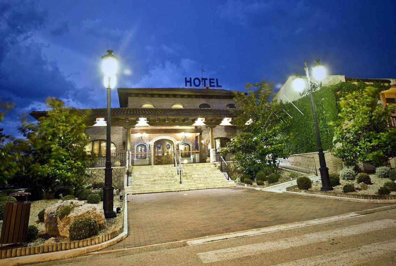 Hotel Spa Tudanca Aranda Fuentespina Bagian luar foto